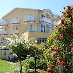 Akzent Waldhotel Ruegen 4*