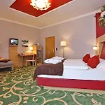 Akzent Waldhotel Ruegen 호텔