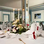 호텔 Akzent Waldhotel Ruegen 4*