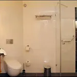 Akzent Waldhotel Ruegen 호텔 4*