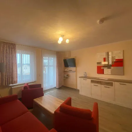 Akzent Waldhotel Ruegen 호텔 4*