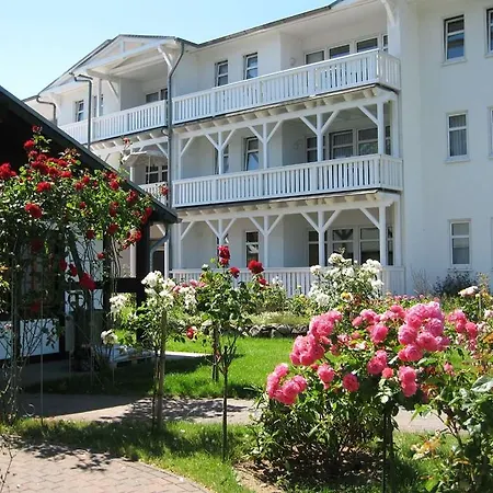 Akzent Waldhotel Ruegen فندق