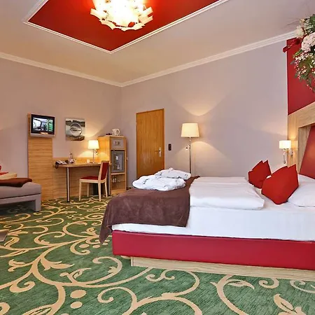 Akzent Waldhotel Ruegen 호텔