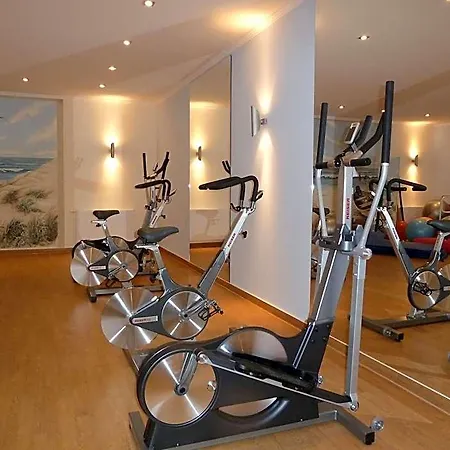 Akzent Waldhotel Ruegen فندق