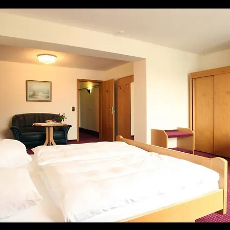 Akzent Waldhotel Ruegen 4* غورين