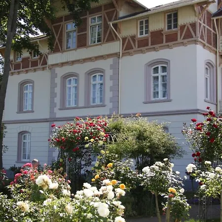 酒店 Akzent Waldhotel Ruegen